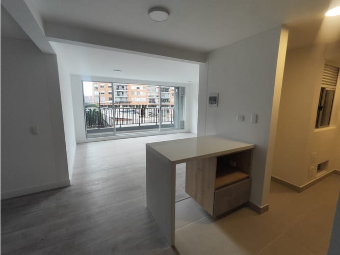 Apartamento de 3 alcobas en venta en Gran Granada, Bogotá, 83 m² · foto 2 de 19