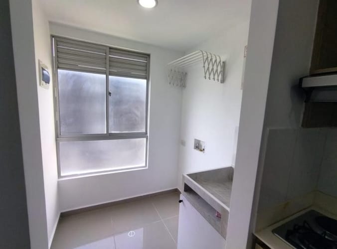 Apartamento de 3 alcobas en venta en Entreamigos, Sabaneta, 65 m² · foto 8 de 9