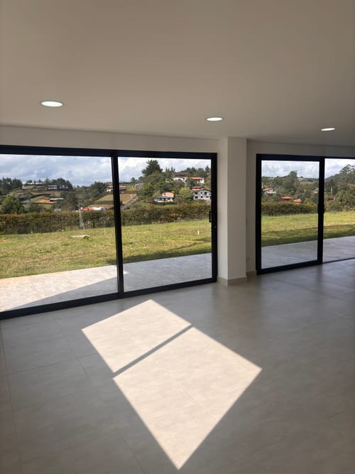 Casa de 4 alcobas en venta en El Carmen De Viboral, El Carmen de Viboral, 400 m² · foto 5 de 16
