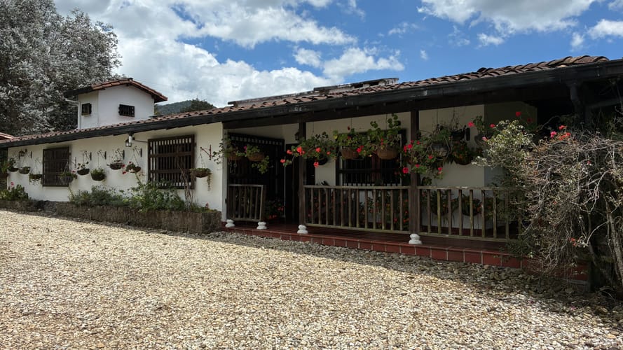 Casa de 5 alcobas en venta en Guamito, La Ceja, 200 m² · foto 4 de 24