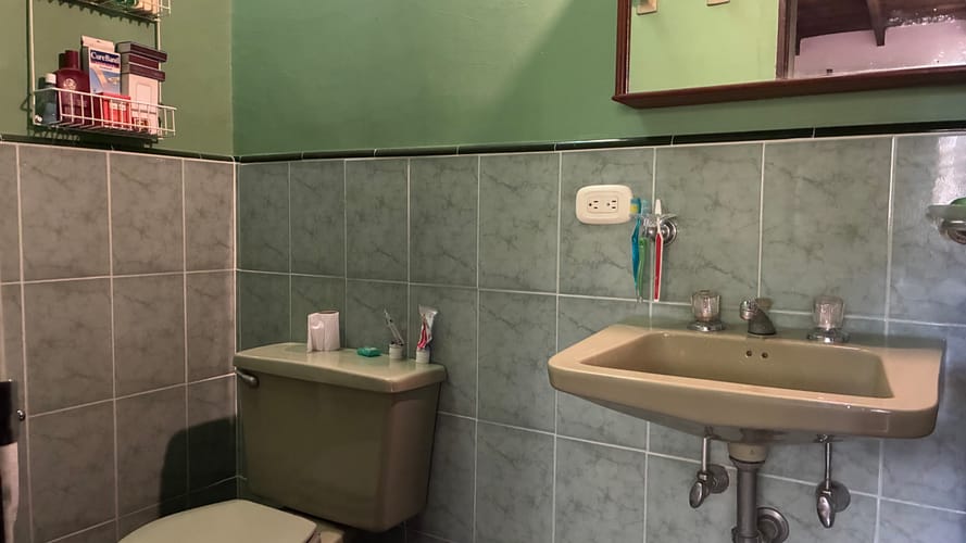 Casa de 5 alcobas en venta en Guamito, La Ceja, 200 m² · foto 16 de 24