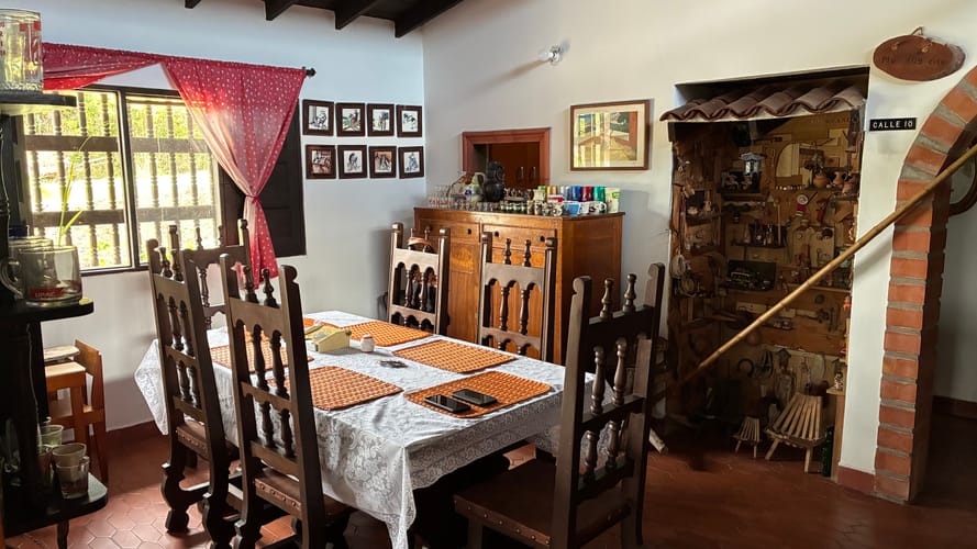 Casa de 5 alcobas en venta en Guamito, La Ceja, 200 m² · foto 23 de 24