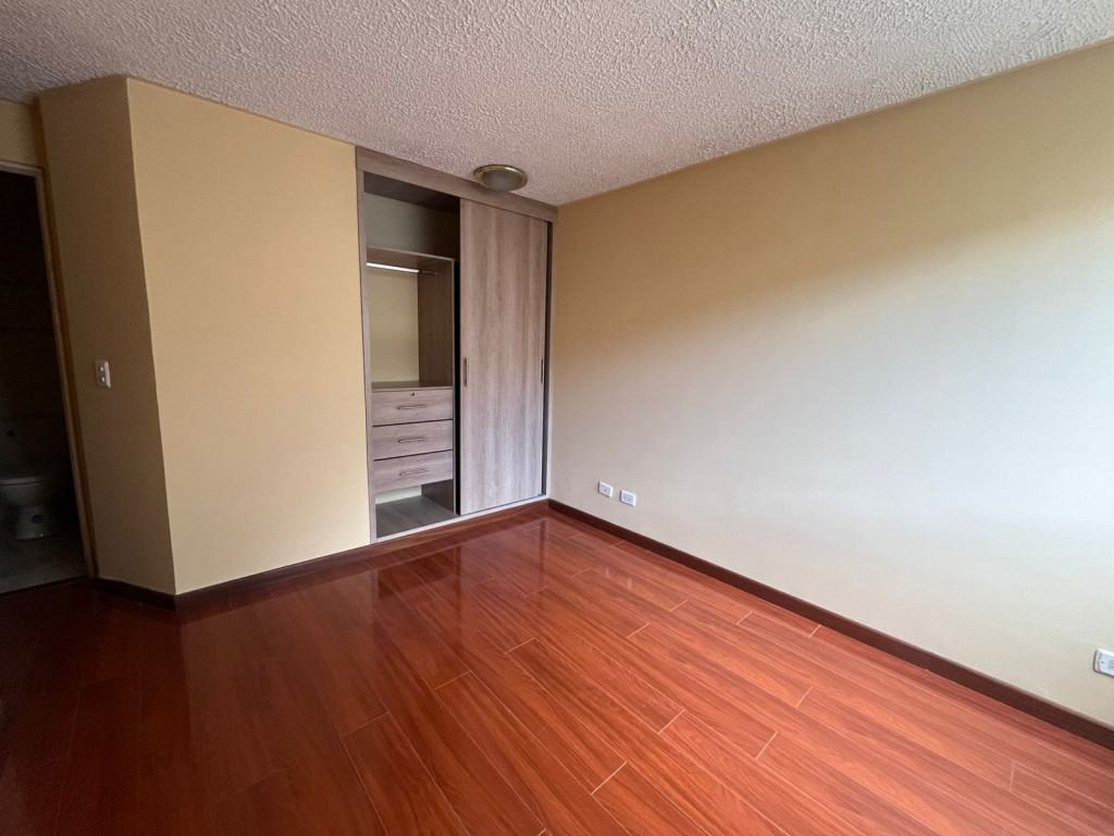 Apartamento en venta en La Castellana, Bogotá · foto 3 de 21