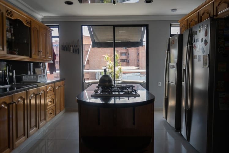 Apartamento de 8 alcobas en venta en Laureles, Medellín, 538 m² · foto 6 de 24