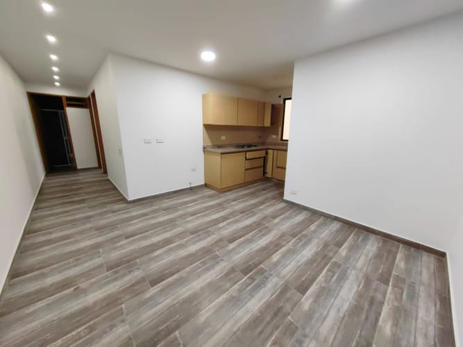 Apartamento de 2 alcobas en venta en El Carmen De Viboral, El Carmen de Viboral, 55 m² · foto 3 de 8