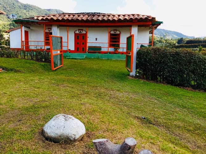 Finca en venta en Campo Alegre, El Carmen de Viboral, 3494 m² · foto 14 de 20