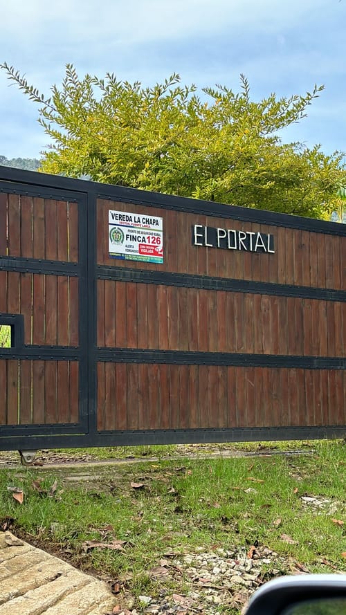Finca en venta en Campo Alegre, El Carmen de Viboral, 150 m² · foto 2 de 18