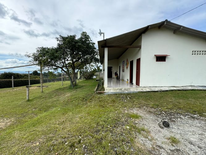 Finca en venta en Campo Alegre, El Carmen de Viboral, 150 m² · foto 3 de 18