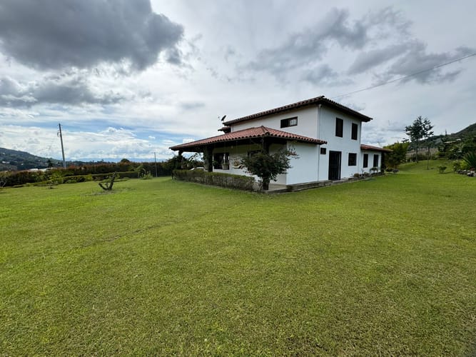 Finca en venta en Campo Alegre, El Carmen de Viboral, 150 m² · foto 4 de 18