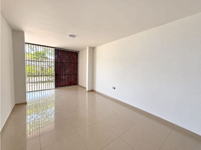 Oficina en arriendo en San Vicente, Cali, 200 m² · foto 4 de 10