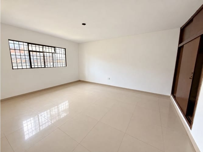 Oficina en arriendo en San Vicente, Cali, 200 m² · foto 7 de 10