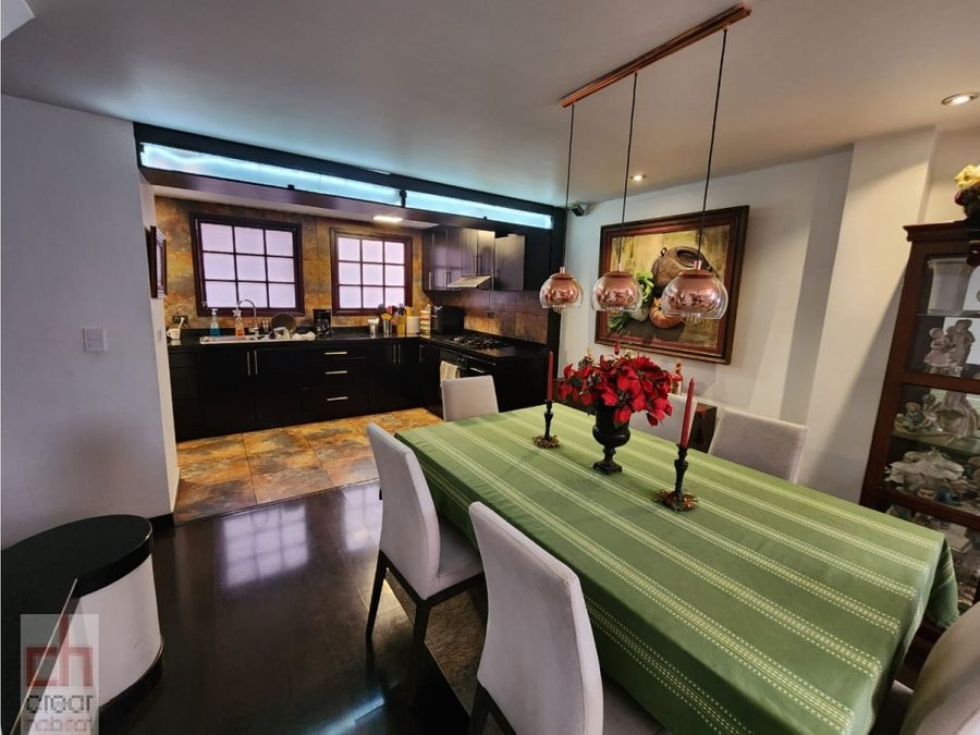 Casa en venta en Chicó Navarra, Bogotá · foto 6 de 23
