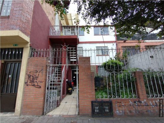 Casa en venta en Quiroga Central, Bogotá · foto 3 de 9