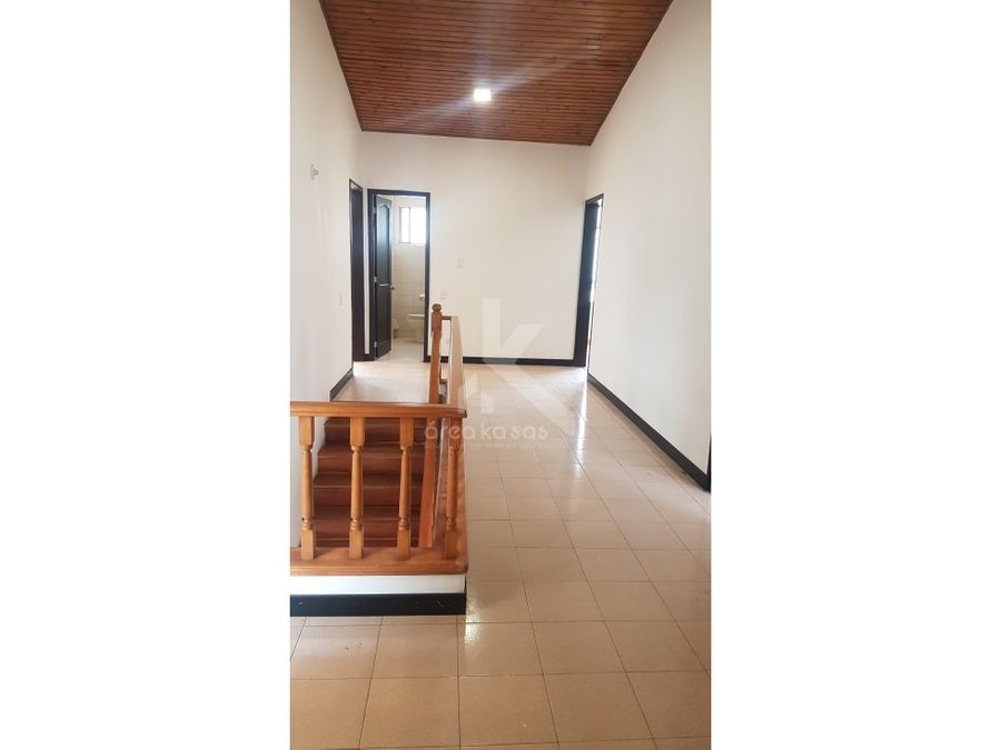 Casa en venta en Santa Barbara, Bogotá · foto 6 de 20
