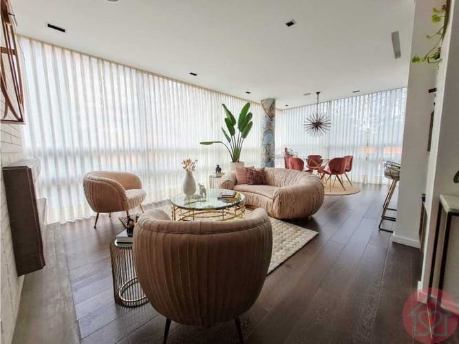 Apartamento de 2 alcobas en venta en La Cabrera, Bogotá, 114 m² · foto 2 de 9
