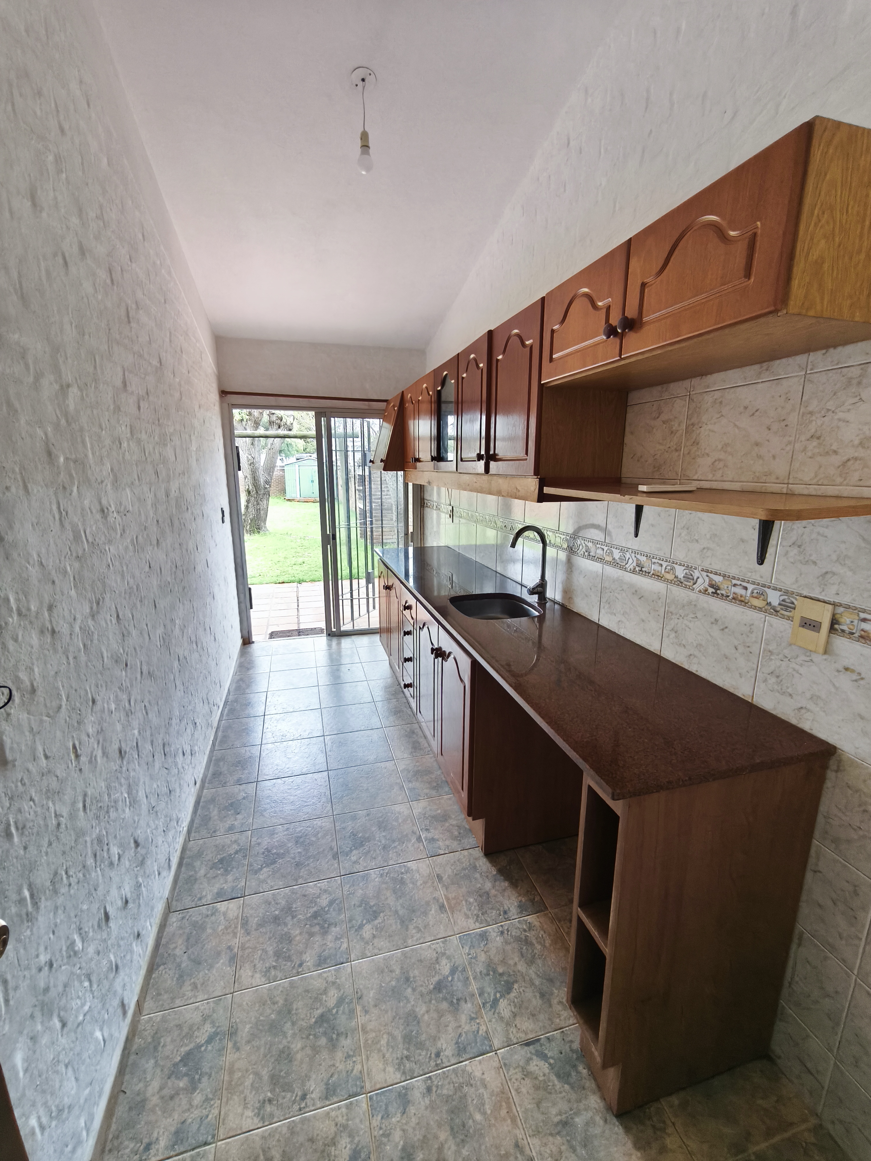 Casa en Alquiler! 3 Dormitorios Lomas de Solymar · Foto 6