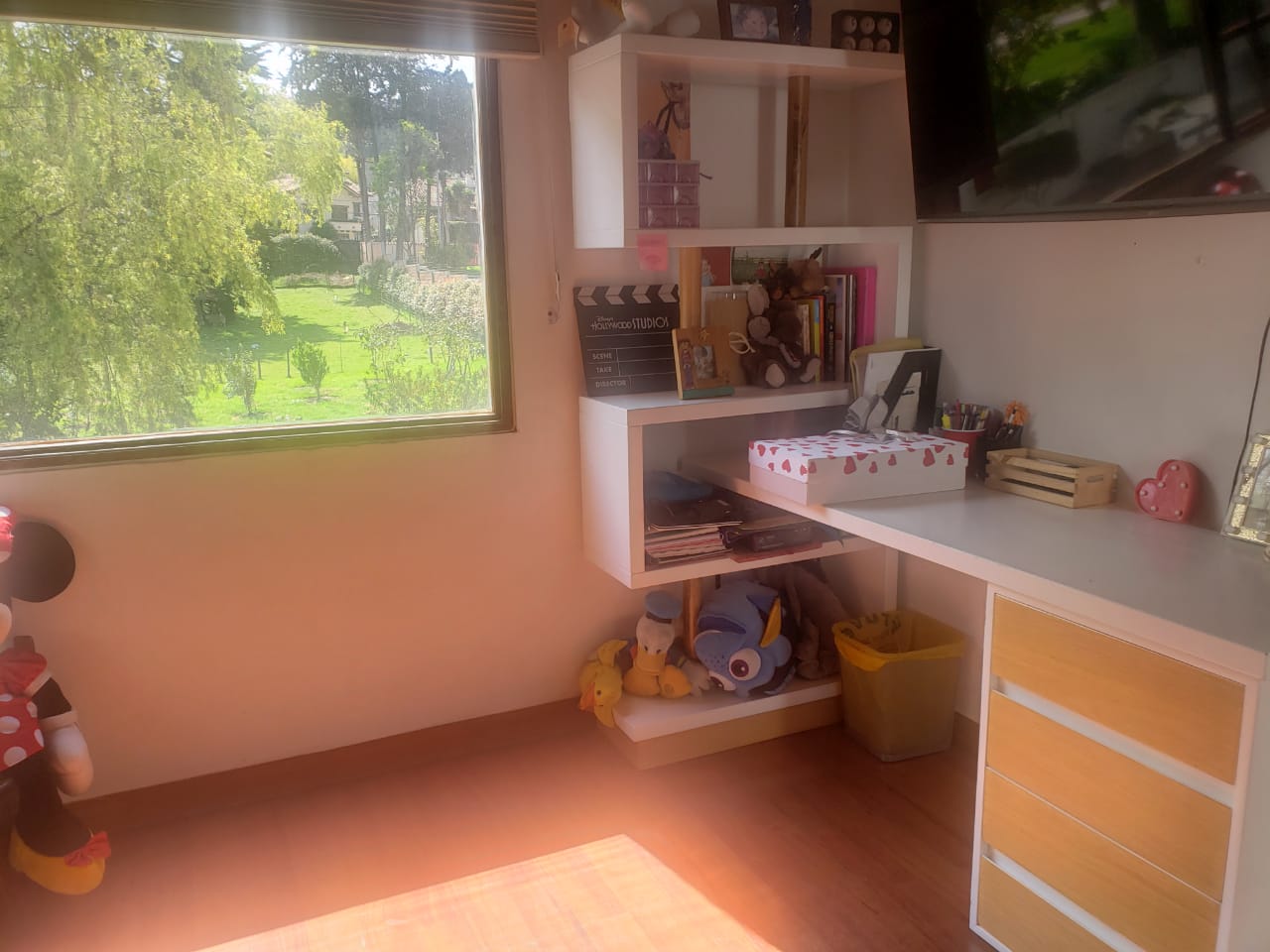 Casa en venta en Cerros De Suba, Bogotá · foto 6 de 9