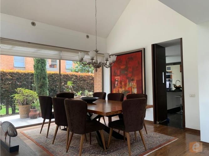 Casa de 4 alcobas en venta en Guaymaral, Bogotá, 420 m² · foto 2 de 21
