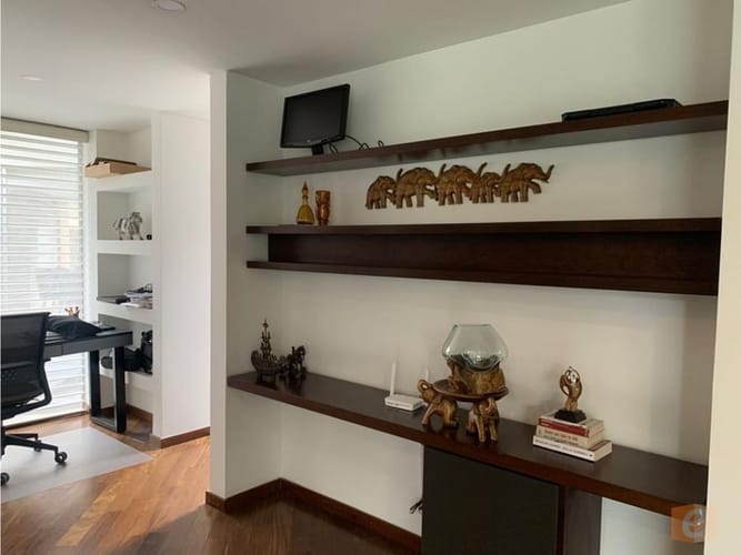 Casa de 4 alcobas en venta en Guaymaral, Bogotá, 420 m² · foto 3 de 21
