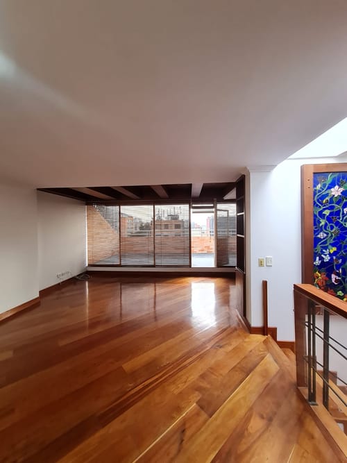 Apartamento de 2 alcobas en venta en Chapinero, Bogotá, 120 m² · foto 3 de 14