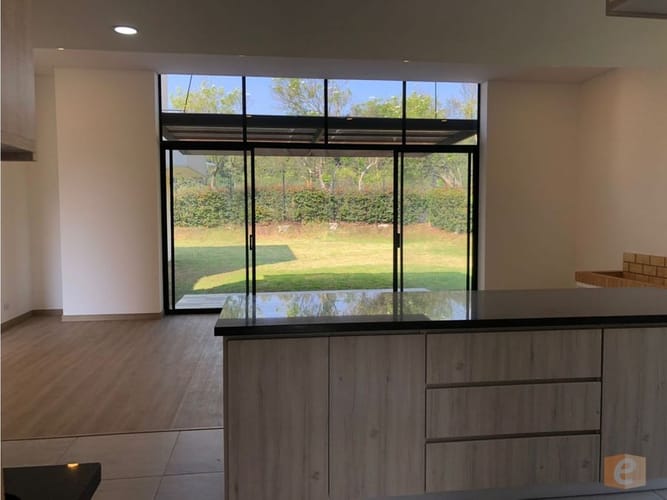 Casa de 3 alcobas en venta en Cota, 280 m² · foto 2 de 23