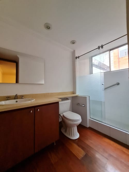 Apartamento de 2 alcobas en venta en Chapinero, Bogotá, 120 m² · foto 11 de 14