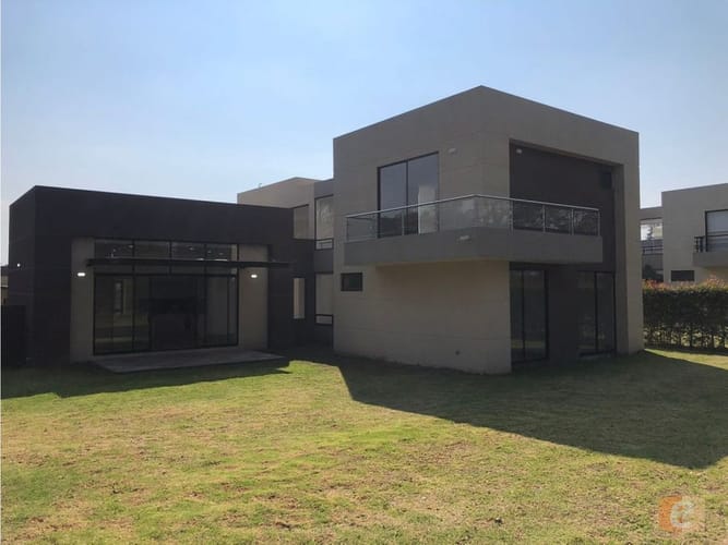Casa de 3 alcobas en venta en Cota, 280 m² · foto 13 de 23