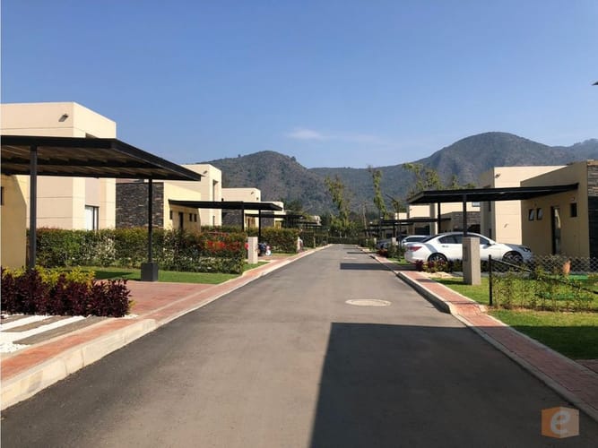 Casa de 3 alcobas en venta en Cota, 280 m² · foto 16 de 23