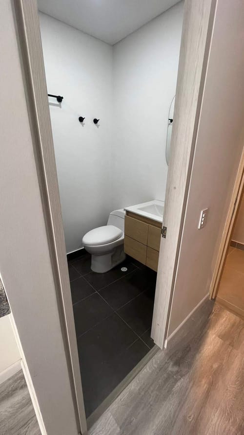 Apartaestudio en venta en Bosque De Pinos, Bogotá, 30 m² · foto 4 de 9