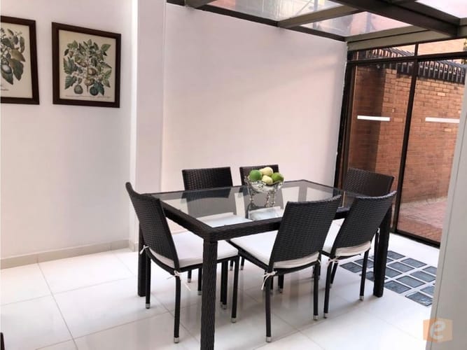 Apartamento en venta en La Carolina, Bogotá · foto 6 de 15
