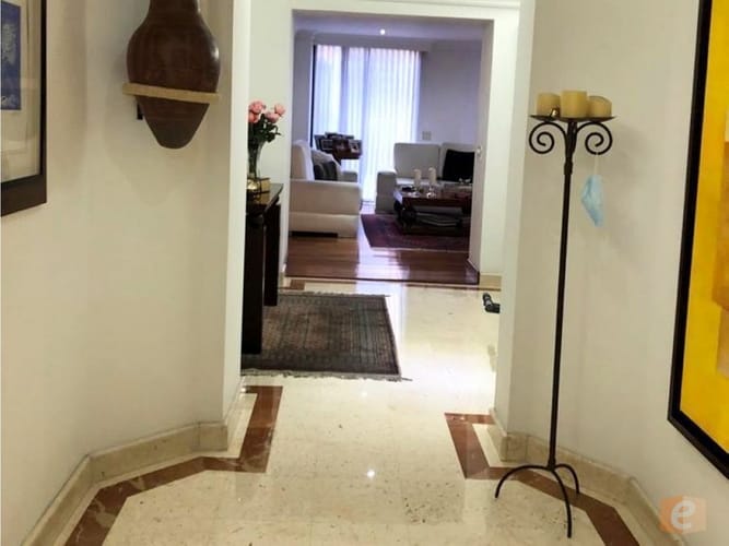 Apartamento en venta en La Carolina, Bogotá · foto 9 de 15