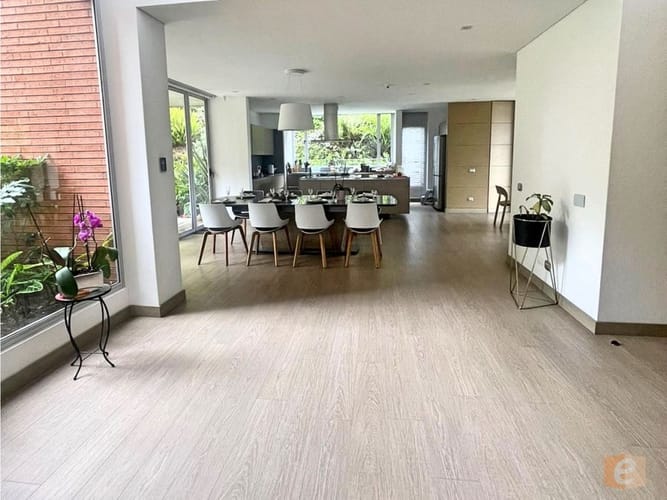 Casa de 4 alcobas en venta en Colina Campestre, Bogotá, 500 m² · foto 3 de 21