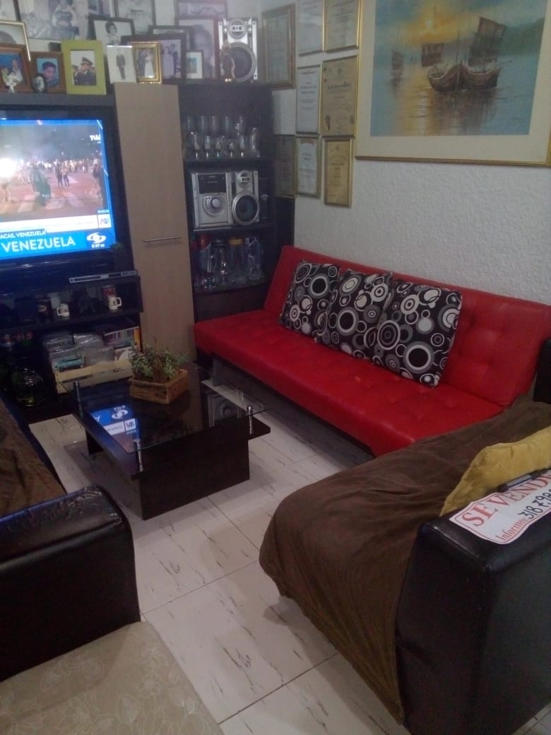 Casa en venta en San Jose De Bavaria, Bogotá · foto 3 de 16