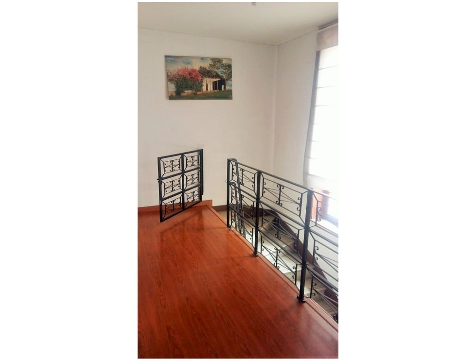 Casa en venta en Teusaquillo, Bogotá · foto 2 de 21
