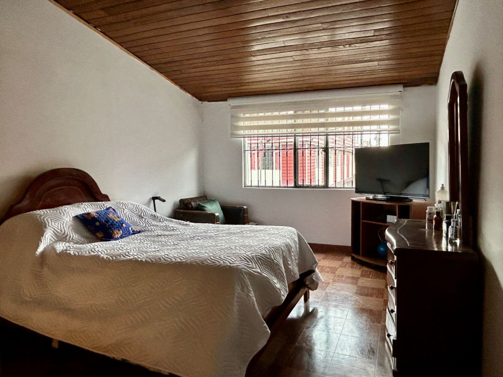 Casa en venta en Engativá, Bogotá · foto 4 de 13