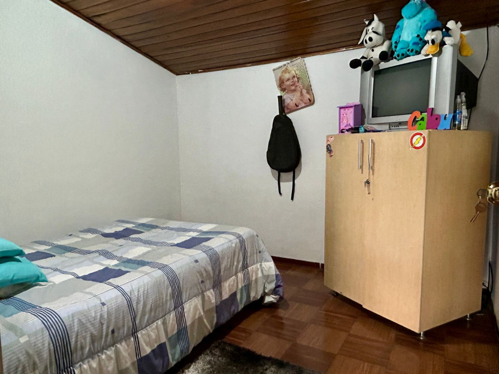 Casa en venta en Engativá, Bogotá · foto 8 de 13