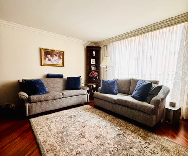 Apartamento de 4 alcobas en venta en Chicó Navarra, Bogotá, 330 m² · foto 4 de 15