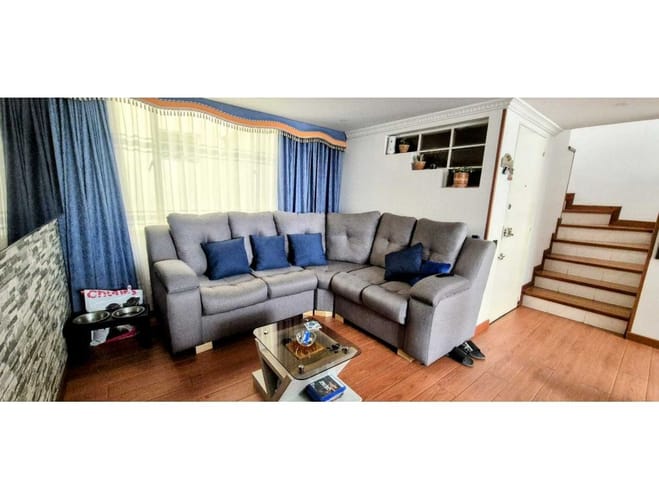 Apartamento de 2 alcobas en venta en San Francisco, Bogotá, 72 m² · foto 2 de 17