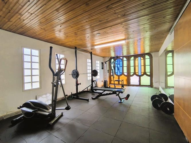 Casa en venta en San Jose De Bavaria, Bogotá · foto 3 de 14