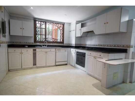 Apartamento en venta en Bosques Del Marques, Bogotá · foto 9 de 18