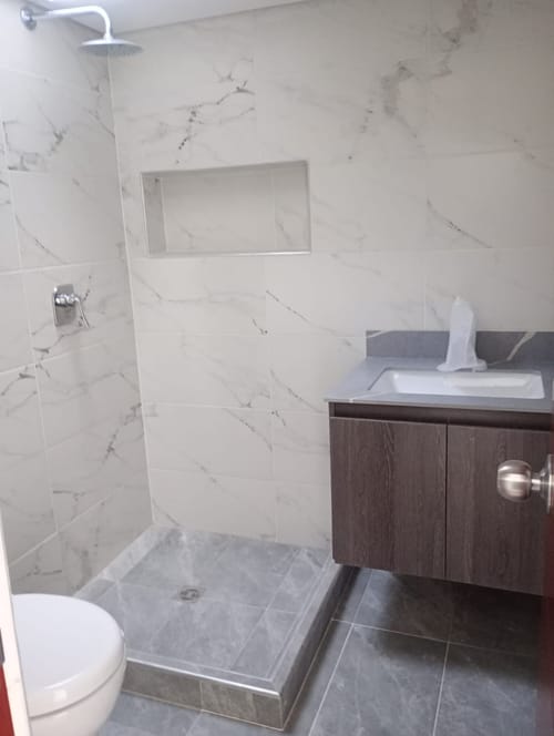 Casa de 3 alcobas en venta en Jorge Gaitan Cortes, Bogotá, 144 m² · foto 4 de 24