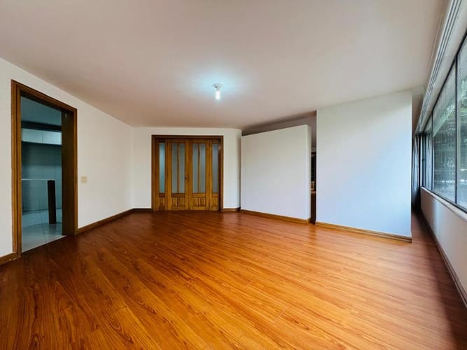 Apartamento de 5 alcobas en venta en Chapinero, Bogotá, 196 m² · foto 2 de 24