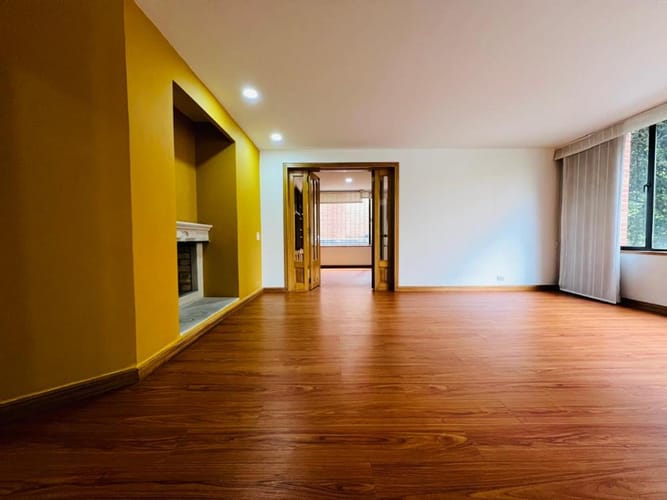 Apartamento de 5 alcobas en venta en Chapinero, Bogotá, 196 m² · foto 4 de 24