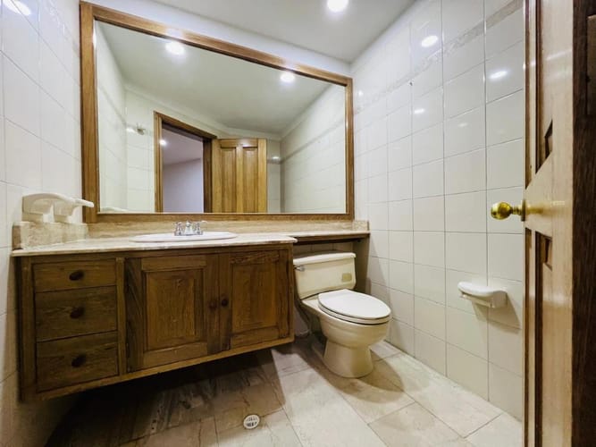 Apartamento de 5 alcobas en venta en Chapinero, Bogotá, 196 m² · foto 8 de 24