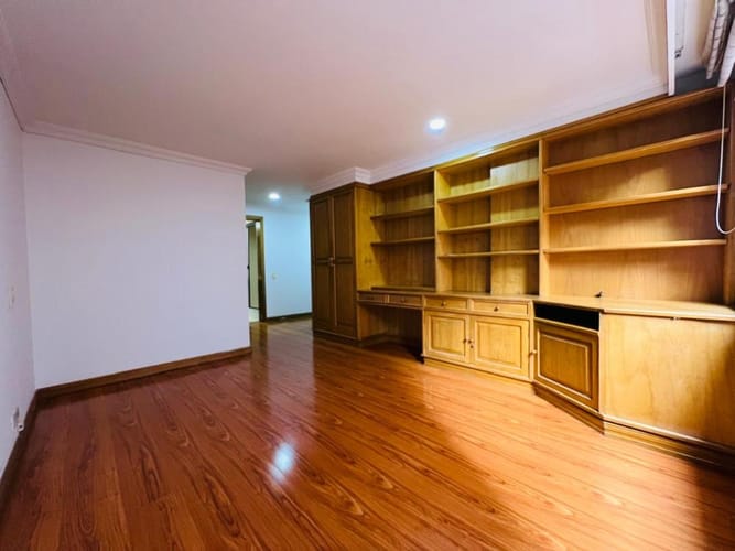 Apartamento de 5 alcobas en venta en Chapinero, Bogotá, 196 m² · foto 13 de 24
