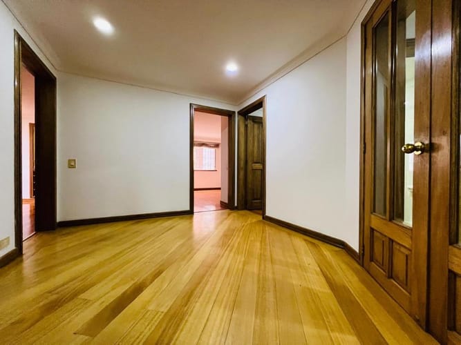 Apartamento de 5 alcobas en venta en Chapinero, Bogotá, 196 m² · foto 15 de 24