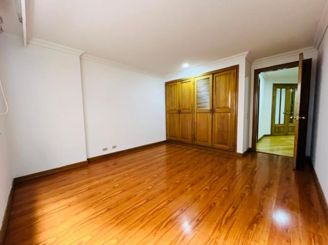 Apartamento de 5 alcobas en venta en Chapinero, Bogotá, 196 m² · foto 19 de 24