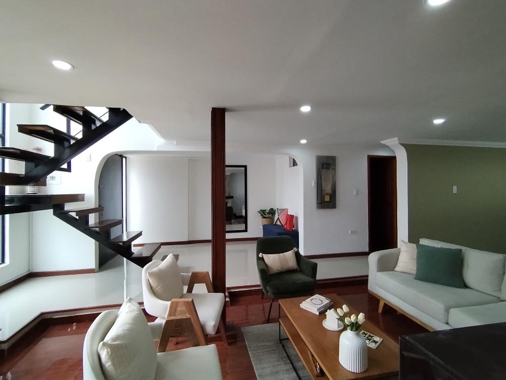 Casa en venta en Engativá, Bogotá · foto 3 de 18