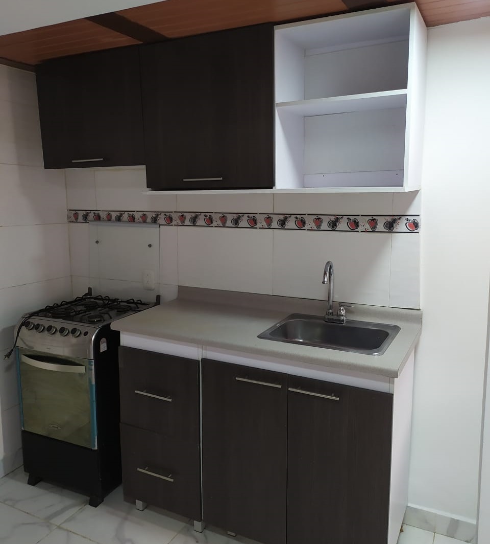 Apartamento en arriendo en Engativá, Bogotá · foto 6 de 14