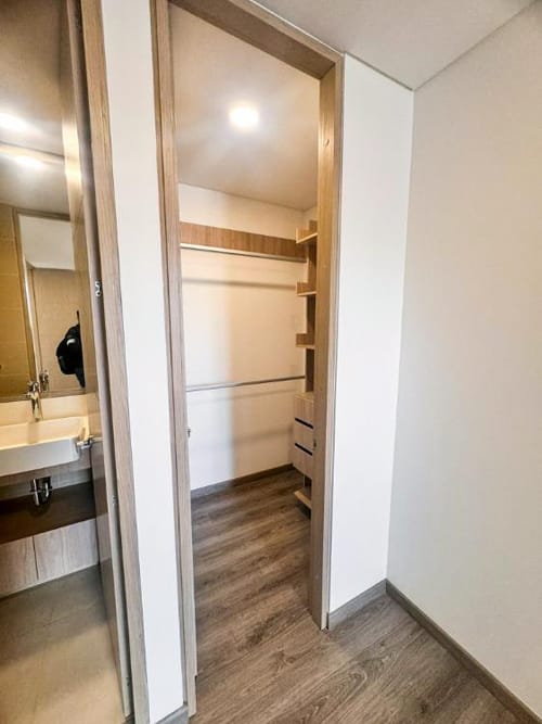 Apartamento en venta en San Jose De Bavaria, Bogotá · foto 9 de 23